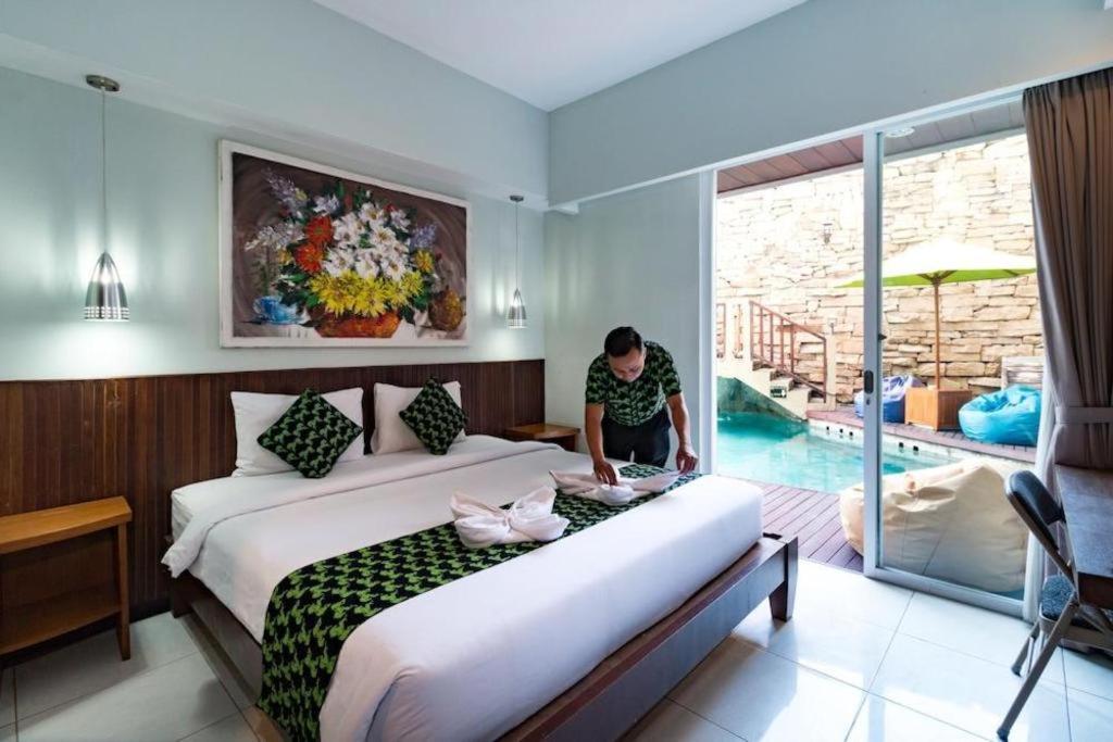 Hadi Poetra Hotel Kuta  Exterior photo