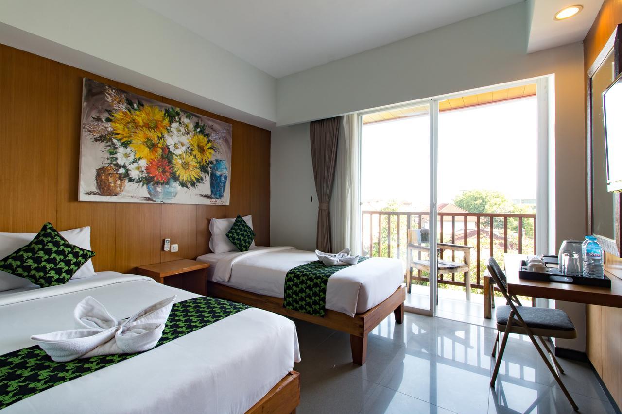 Hadi Poetra Hotel Kuta  Exterior photo