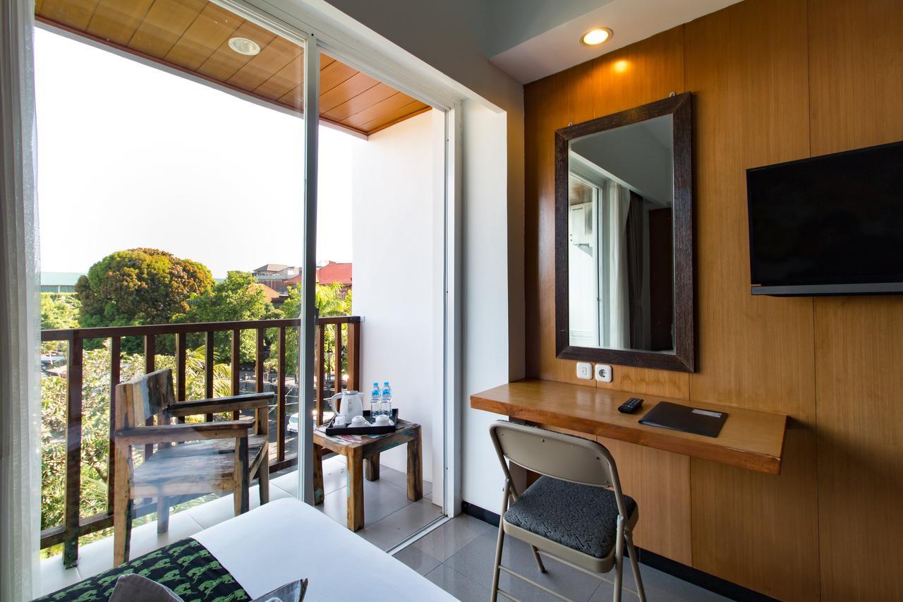 Hadi Poetra Hotel Kuta  Exterior photo