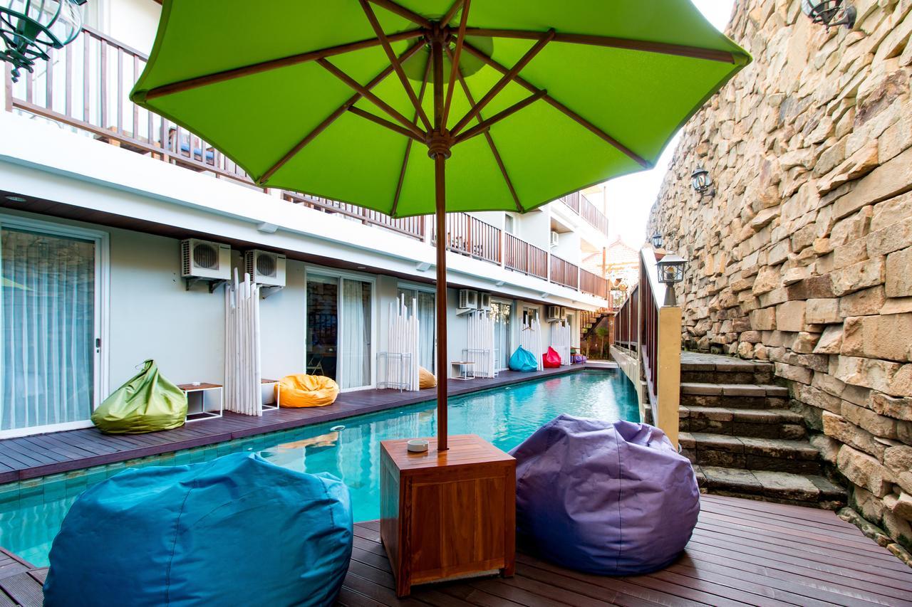 Hadi Poetra Hotel Kuta  Exterior photo